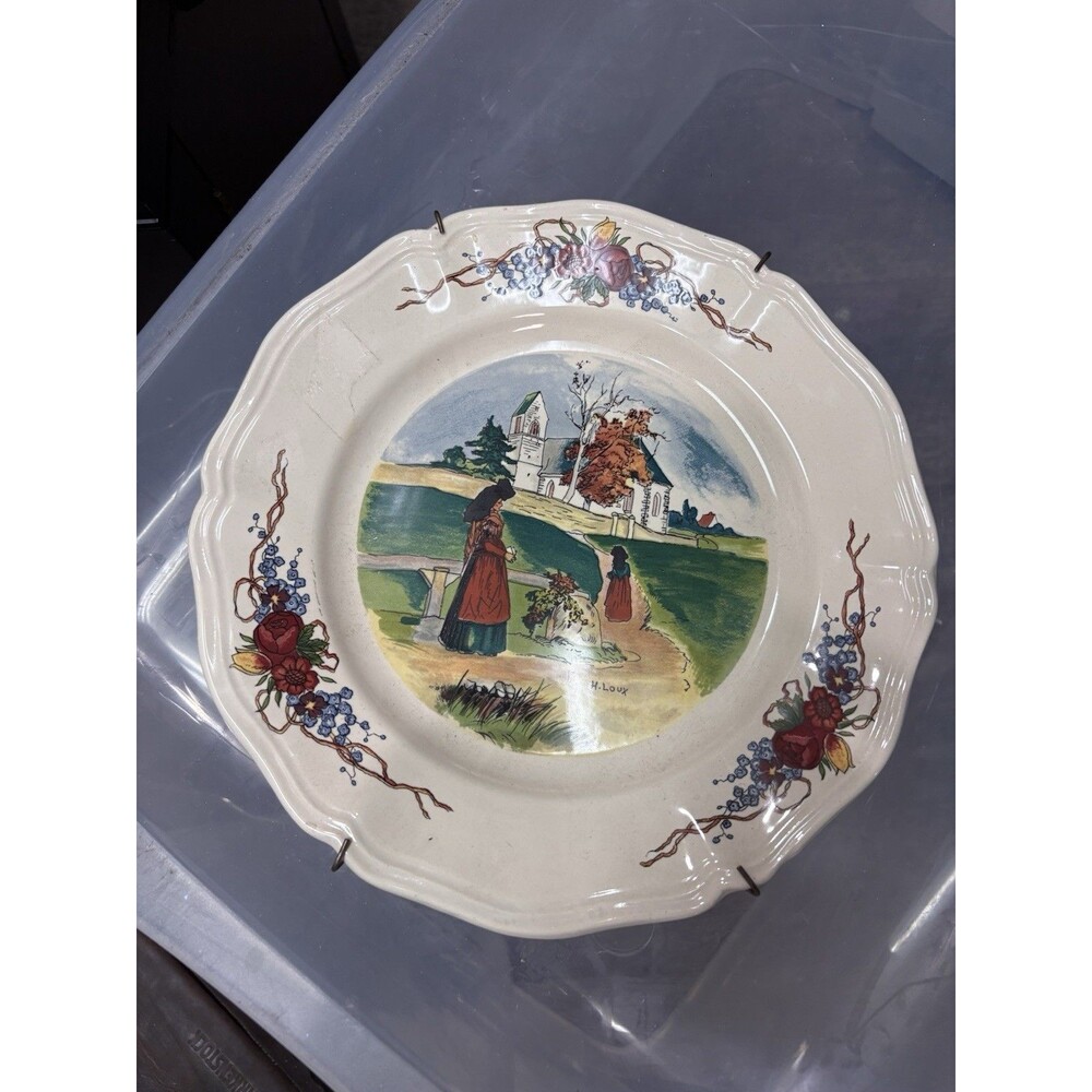 Sarreguemines France Vintage OBERNAI Dinner Plates Set Of 4 Four With Hangers